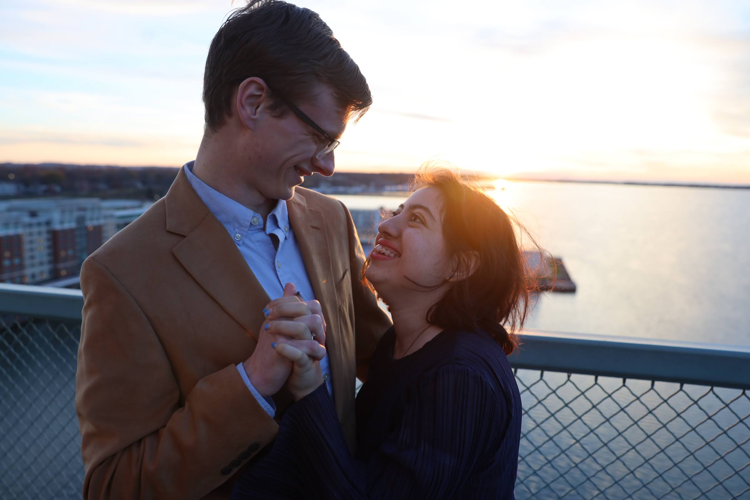 picture of Bob Dylan receiving medal of freedom